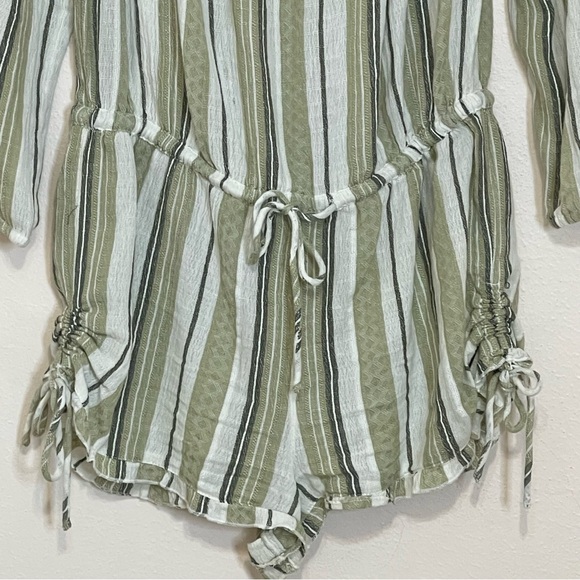 NWT Roxy “Anthem Romper” Size XL - Picture 4 of 11